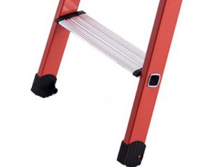 Z600-plastic-stepladder-with-treads-GRP-composite-construction-3-NEW